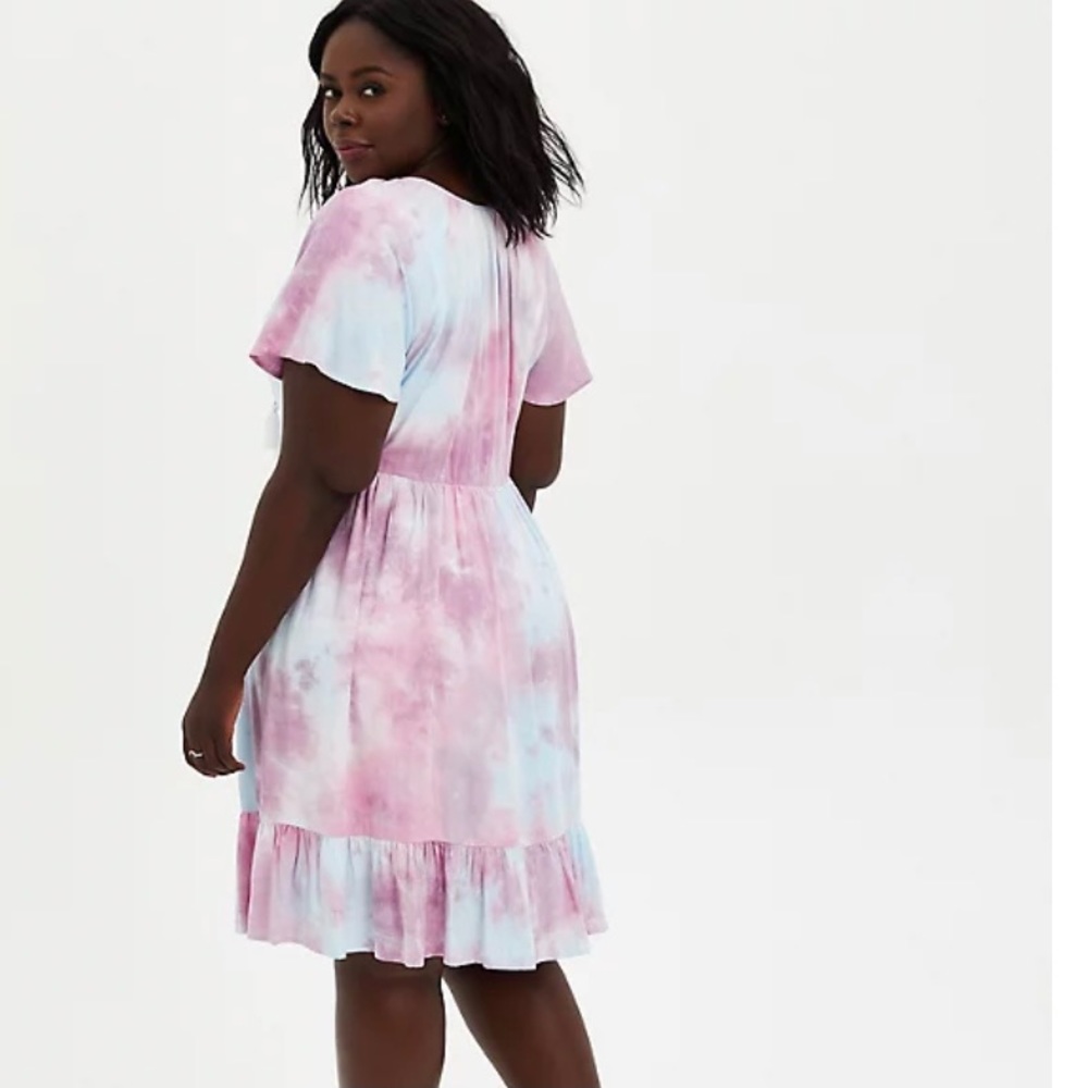 Torrid Size 1 Multi Tie Dye Crosshatch Tiered Babydoll Dress NWT - Picture 4 of 7